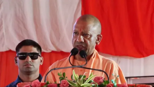 '24000 स्टार्टअप और नौकरियों की बहार', अखिलेश पर बरसे CM योगी; 'जय श्री राम' के नारों से गूंजा कार्यक्रम स्थल
