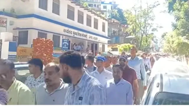 रुद्रप्रयाग: टीईटी से छूट और पुरानी पेंशन बहाल करने की मांग पर अड़े शिक्षक, Google Meet पर बना प्लान; 24 अक्टूबर को महारैली
