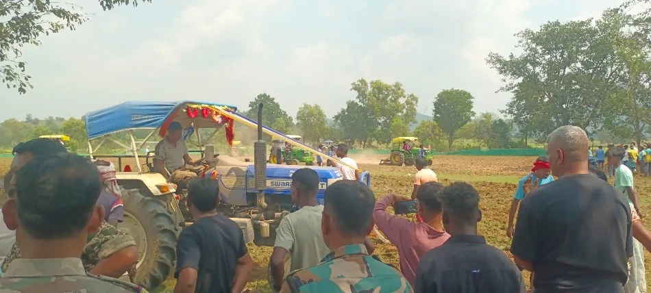 lohardaga village fight