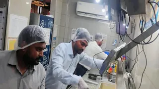 साकची, मानगो, परसुडीह, स्टेशन रोड और जुगसलाई में जांच, दुर्गापूजा से पहले खाद्य सुरक्षा अभियान।