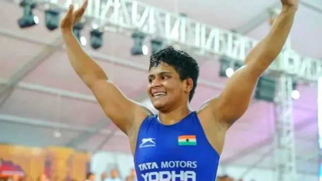 अमृता का ऐतिहासिक कारनामा, विश्व कुश्ती चैंपियनशिप के फाइनल में पहुंची; कोमल ने जीता कांस्य
