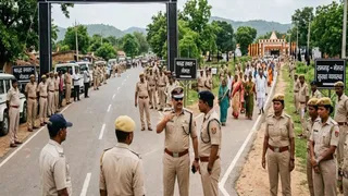 मुख्यमंत्री की मां रूपी सोरेन के संस्कार भोज में भारी भीड़ को देखते हुए की गई तैनाती। (विजअुल: एआई जेनरेटेड)
