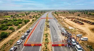 यह तस्वीर AI द्वारा बनाई गई है।