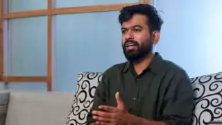 अभिजीत दीपके ने पोस्ट की शाहरुख खान की तस्वीर।