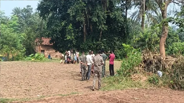 गोड्डा में पुरानी रंजिश में फायरिंग, सुबोध महतो के माथे पर लगा छर्रा; देसी कट्टा बरामद
