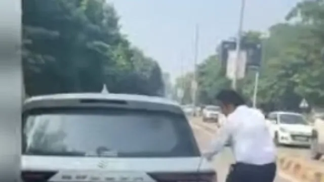 'गाड़ी के सभी कागजात होने के बाद भी काटा चालान', सोनीपत में ट्रैफिक पुलिस और वकीलों के बीच विवाद