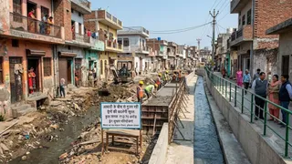 आबादी के बीच से गुजर रही ड्रेनों की बदलेगी सूरत। AI जनरेटेड