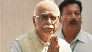 लालकृष्ण अडवानी फेफड़े में संक्रमण के चलते अस्पताल में भर्ती। फोटो: आर्काइव