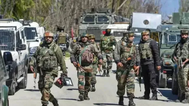 IED धमाके के बाद पुंछ में आतंकियों की तलाश तेज, चार इलाकों में सुरक्षाबलों ने चलाए सर्च ऑपरेशन

