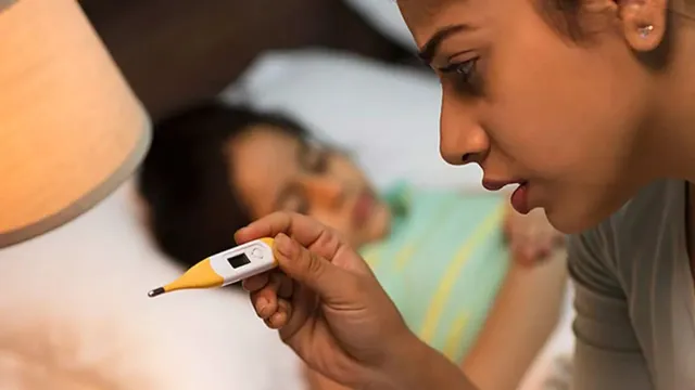 मौसम में बदलाव के साथ बढ़ा डेंगू और वायरल बुखार का खतरा, ये लक्षण दिखें तो तुरंत डॉक्टर से करें संपर्क