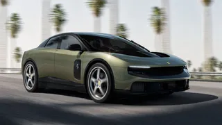 फेरारी की पहली इलेक्ट्रिक कार Ferrari Luce