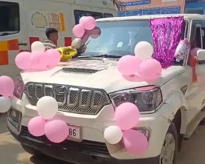 Jamui Hospital Family Celebrates Baby Girl Birth with Grand Welcome (2)