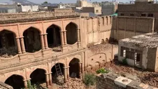 पाकिस्तान में 200 साल पुराना रामलीला मंदिर सील किया गया (फोटो- सोशल मीडिया)