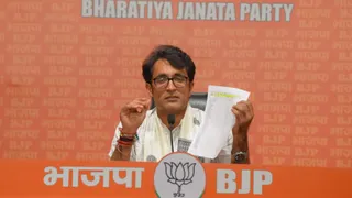 मतदाता सूची देने संबंधी आरोपों पर भाजपा ने कांग्रेस को घेरा।