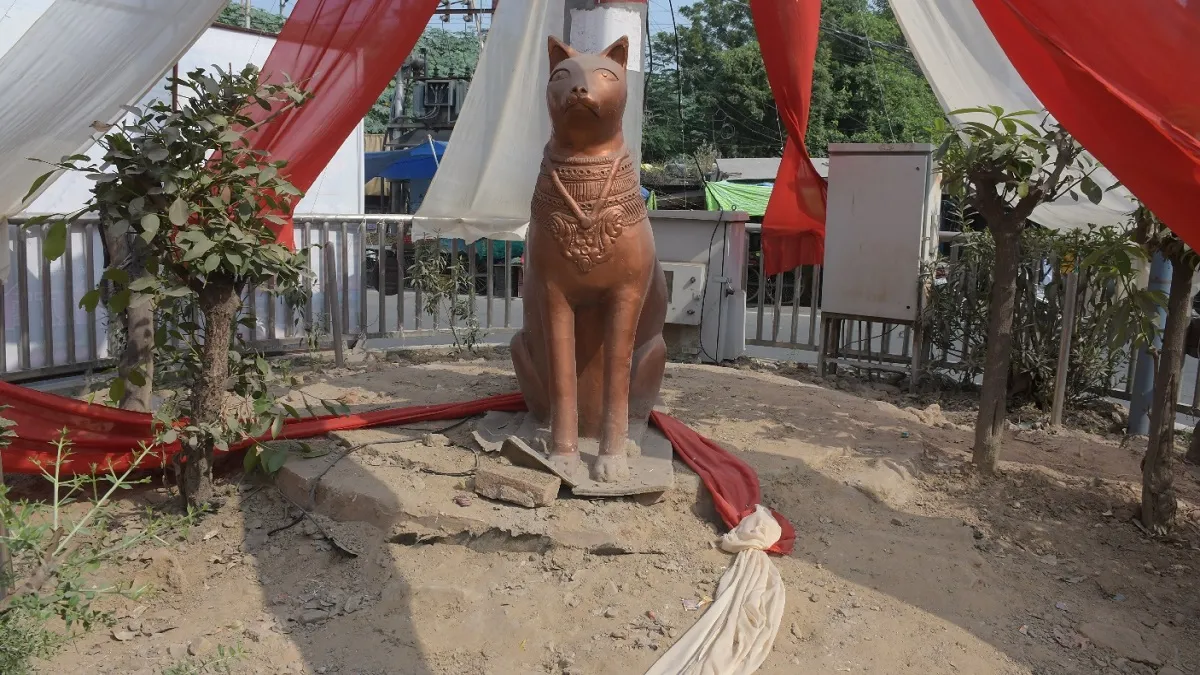 Prayagraj Sauth Malaka intersection neglected Park