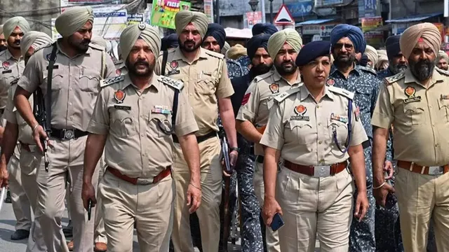 लुधियाना में NRI परिवार से चेन झपटी, 6 महीने के बच्चे को छीनने की भी कोशिश; चंडीगढ़ से लेनी थी फ्लाइट
