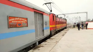 स्वतंत्रा सेनानी एक्सप्रेस। (फोटो- railinfo)