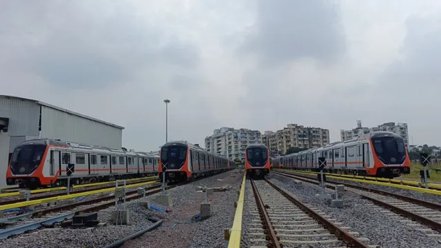 अब 5 मिनट में ही मिल जाएगी कानपुर मेट्रो की ट्रेन, गुजरात से बनकर आये कॉरिडोर-2 के सभी कोच

