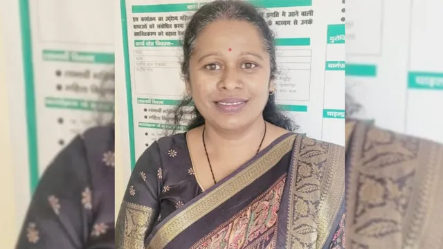 अंबेडकर नगर की पुष्पा बनीं महिला सशक्तिकरण की मिसाल, 20 हजार से अधिक महिलाओं को स्वरोजगार से जोड़ा

