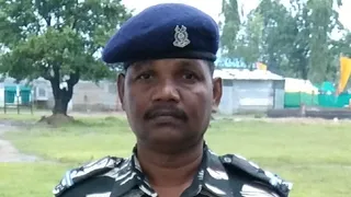 एएसआई के निधन की सूचना मिलते ही सीआरपीएफ के कई वरिष्ठ अधिकारी और जवान उनके बड़ा सिगदी स्थित आवास पर पहुंचे।