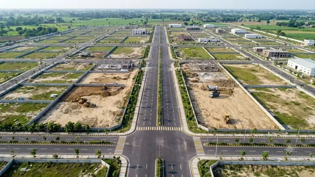 गोरखपुर में इंडस्ट्रियल एरिया को मिलेंगे 100 से अधिक प्लॉट, 50 करोड़ की लागत से बनेंगी बेहतरीन सड़कें
