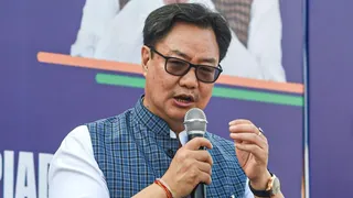 किरेन रिजिजू ने विपक्ष पर लगाए आरोप