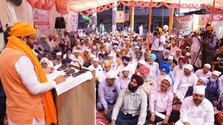 CM नायब सैनी ने OBC समाज को दी गारंटी। फोटो जागरण