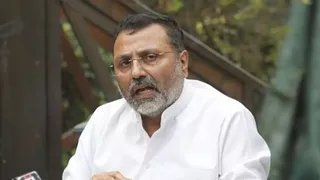 निशिकांत दुबे ने कांग्रेस के ईवीएम विरोध पर साधा निशाना