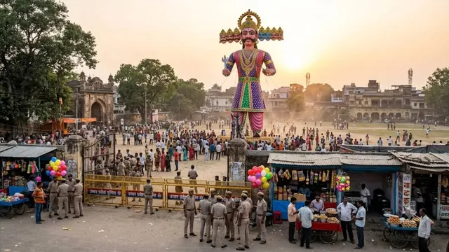 गाजीपुर में ढाई सौ साल पुरानी दशहरा मेले की परंपरा में बदलाव, लंका मैदान में दुकानें लगाने पर रोक
