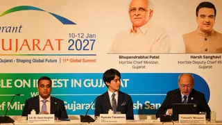 जापान में उप मुख्यमंत्री संघवी की अध्यक्षता में राउंडटेबल बैठक। (फोटो साभार, सूचना विभाग गुजरात)