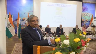 उप्र लोक सेवा आयोग, प्रयागराज में कार्यक्रम को संबोधित करते सुप्रीम कोर्ट के न्यायमूर्ति विक्रम नाथ सिंह। जागरण