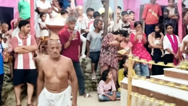 150 साल से कायम आस्था का अनोखा दरबार, संतान की मन्नत लेकर नेपाल व बिहार के कोने-कोने से पहुंचती हैं महिलाएं