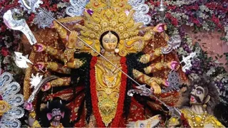 आस्था और विश्वास की अनोखी कहानी से जुड़ी है पश्चिम बंगाल के पुरुलिया जिले के बलरामपुर थाना क्षेत्र के गेड़गेड्डी गांव की दुर्गापूजा।