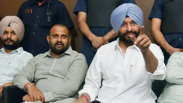 लुधियाना छोड़ जालंधर कैंट से चुनाव लड़ेंगे रवनीत बिट्टू? पार्टी के भीतर नाराजगी और खींचतान के बाद चर्चाएं तेज
