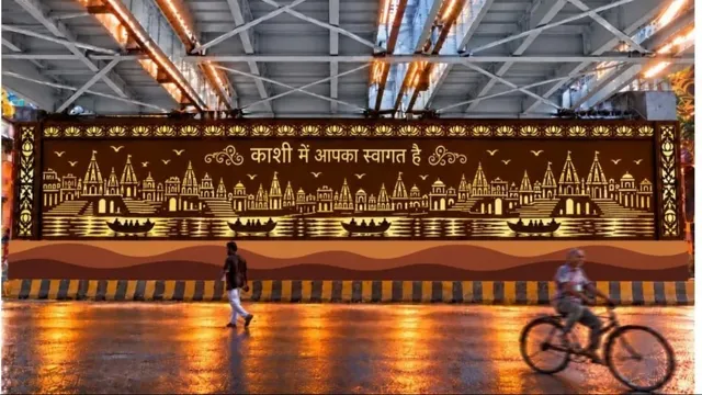 वाराणसी एयर शो: एयरपोर्ट से नमो घाट तक बदलेगी काशी की सूरत, दीवारों पर उकेरी जा रही गंगा घाटों की छटा