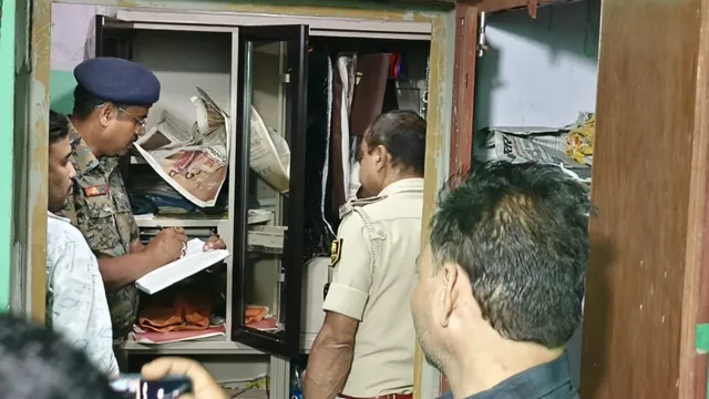 ITC कॉलोनी में पहली बार इतनी बड़ी चोरी! CRPF जवान के घर से 20 लाख के जेवर व LED गायब, 7 घंटे बाद पहुंची ब‍िहार पुलिस
