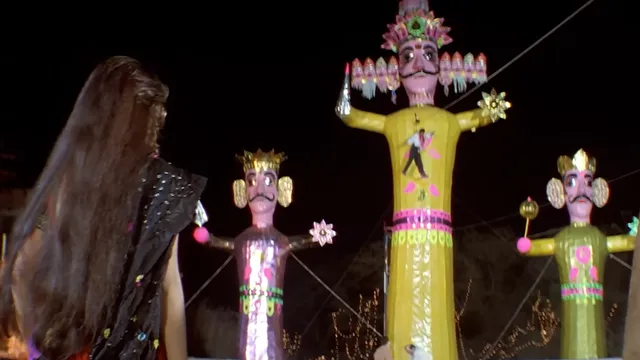 जलते रावण के सामने Madhuri ने किया था 'असली राक्षसों' का दहन, रोंगटे खड़े करता है 30 साल पुरानी फिल्म का क्लाइमैक्स