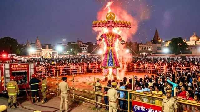 मथुरा में दशहरा पर 14 स्थानों पर रावण दहन, सुरक्षा के पुख्ता इंतजाम; पुलिस और होमगार्ड के जवान रहेंगे तैनात