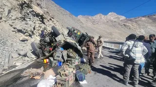 किन्नौर में सेना के वाहन दुर्घटनाग्रस्त। जागरण