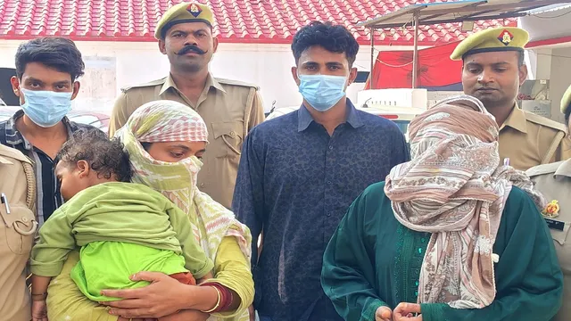 स्मैक तस्करी के नेटवर्क पर UP पुलिस का बड़ा एक्शन, दो करोड़ की स्मैक के साथ दो महिलाओं समेत चार गिरफ्तार
