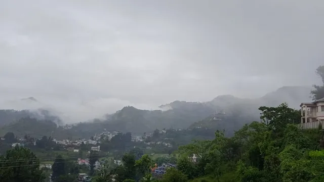 Uttarakhand Weather: 3 दिन बाद फिर बदलेगा मौसम, देहरादून में 15 डिग्री सेल्सियस पहुंचा रात का तापमान
