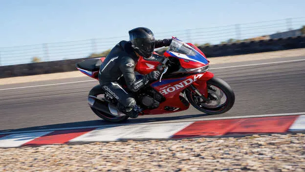 Honda CBR500R Four 