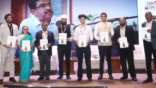 विद्यार्थी उद्यमिता संबंधी राष्ट्रीय सर्वेक्षण रिपोर्ट 2025 जारी करते आईआईटी मंडी के सहायक प्रोफेसर पूरन सिंह व अन्य। सौ. आईआईटी