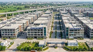 प्रतीकात्मक प्रस्तुतीकरण के लिए तस्वीर को एआई टूल की मदद से बनाया गया है।