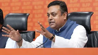 राहुल गांधी वियतनाम में सोरोस से ले रहे हैं 'सत्ता परिवर्तन' की कोचिंग: संबित पात्रा