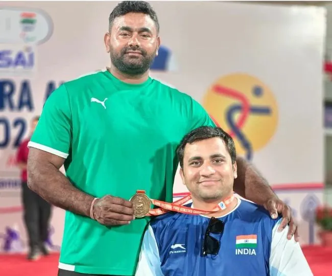 ayush with coach small