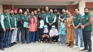 टाइगर श्रॉफ कार फायरिंग: आजमगढ़ की बबीता और युवतियों का चौंकाने वाला कनेक्शन सामने आया।