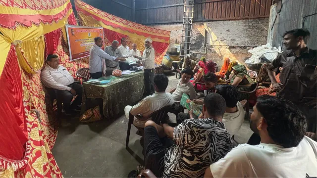 MLC Election 2026: हापुड़ में पोलिंग पार्टियां रवाना, 29 बूथों पर CCTV से निगरानी, किसे मिलेगी स्पेशल लीव?