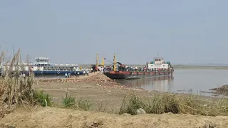 Bhagalpur Ship Service Safety Rules: भागलपुर में गंगा पार करने वाले जहाज पर 8 माह से अधिक की गर्भवती महिलाओं के सफर पर रोक