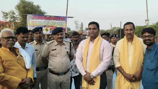 मधेपुरा में मुंगेर-जमुई के बीच कबड्डी का रोमांच, खिलाड़ियों के दमदार दांव-पेच ने बांधा समां
